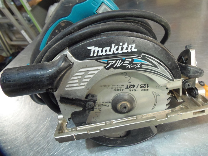 マキタ(Makita) 電気マルノコ アルミベース 125mm 5230