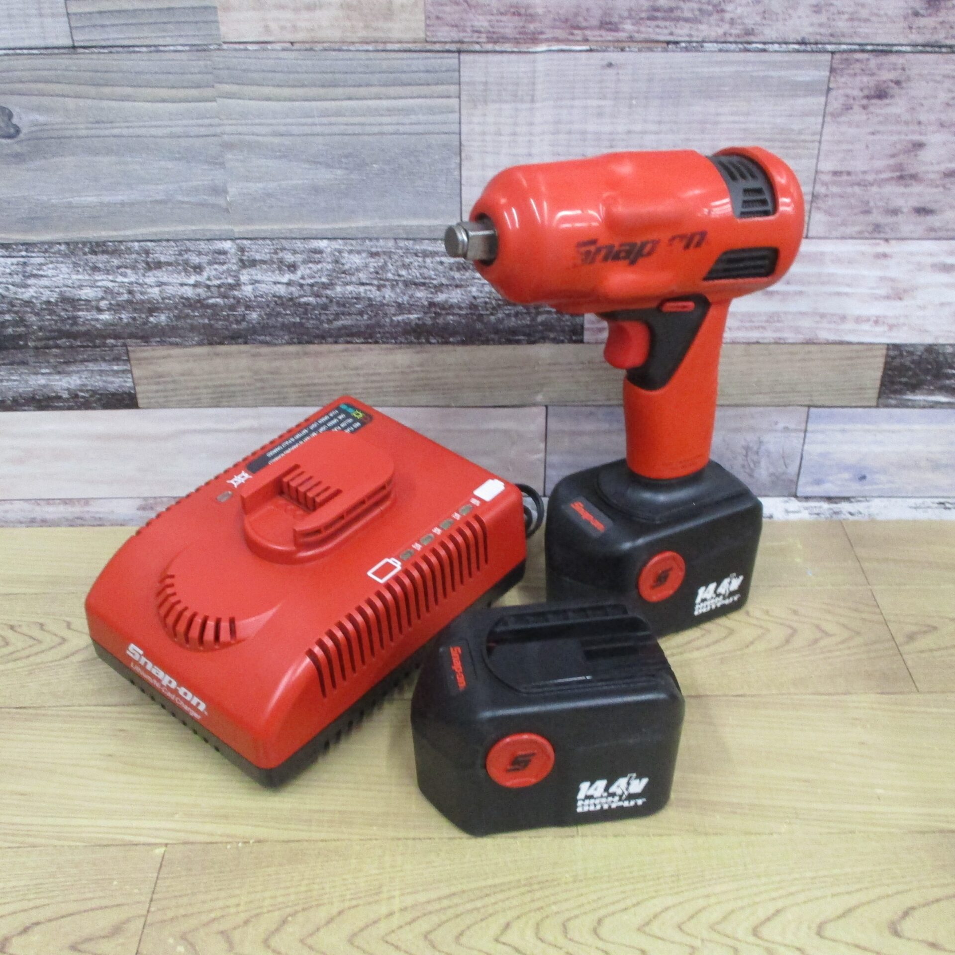 新作新品新品！送料無料！☆スナップオン☆Snap-on☆コードレスインパクト☆CTJ8850☆18V☆電動インパクト 本体