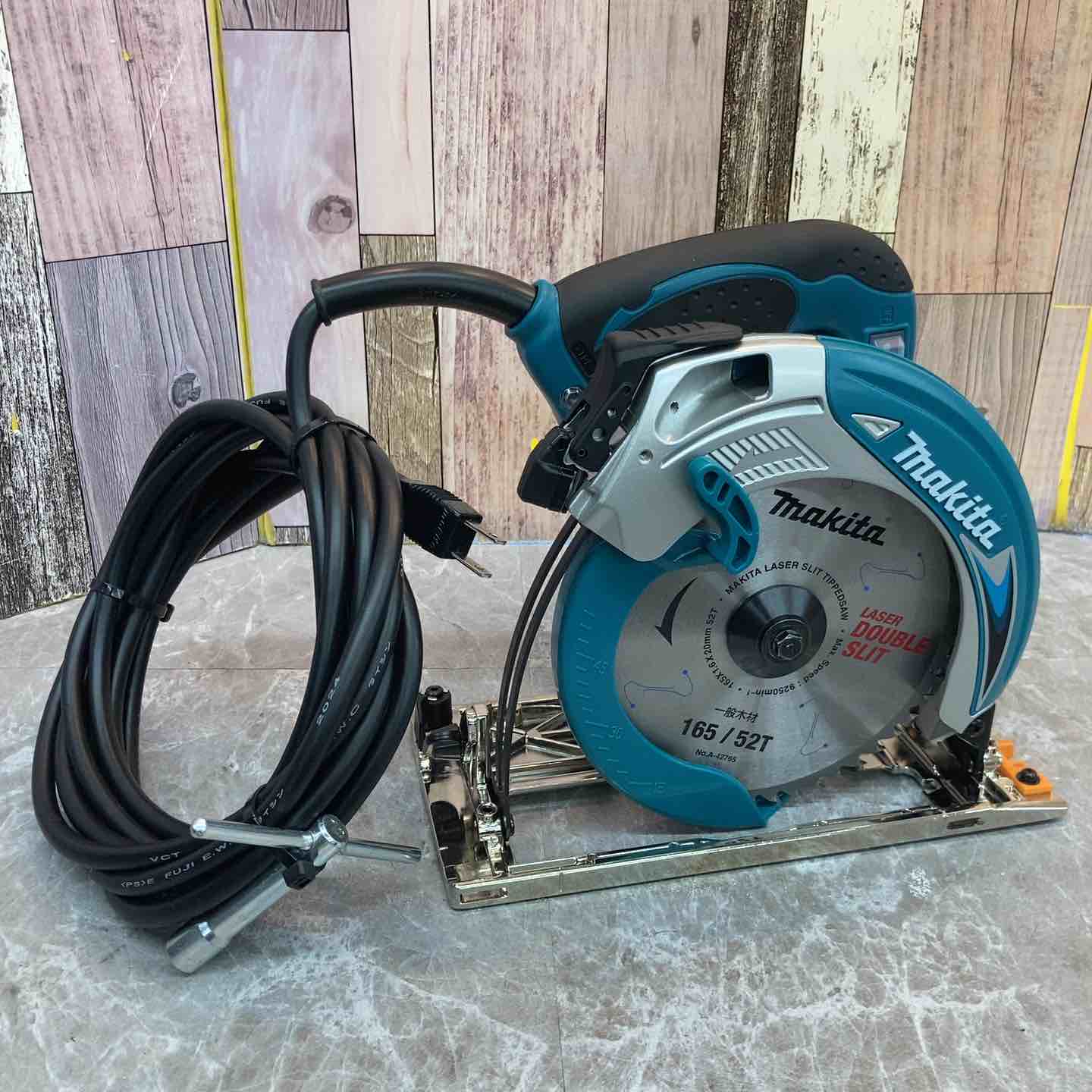 yoshikawa  Yoshikawa.A