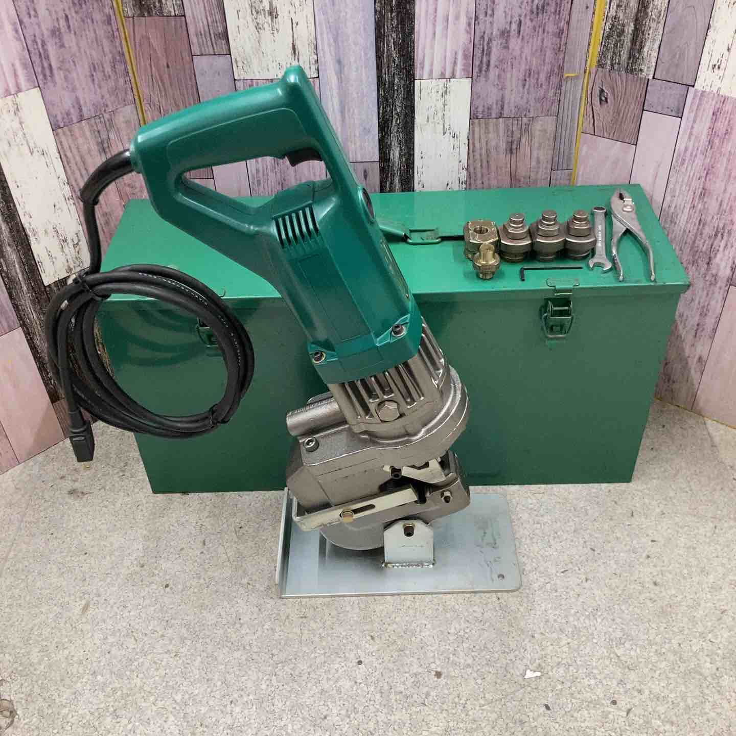 yoshikawa  Yoshikawa.A