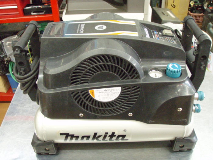 マキタ/makita コンプレッサー AC460XL】を買い取りました 