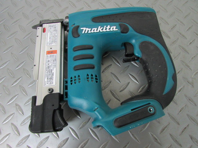 マキタ PT350 充電式ピンタッカ【船橋馬込店】【店頭取引限定】【中古