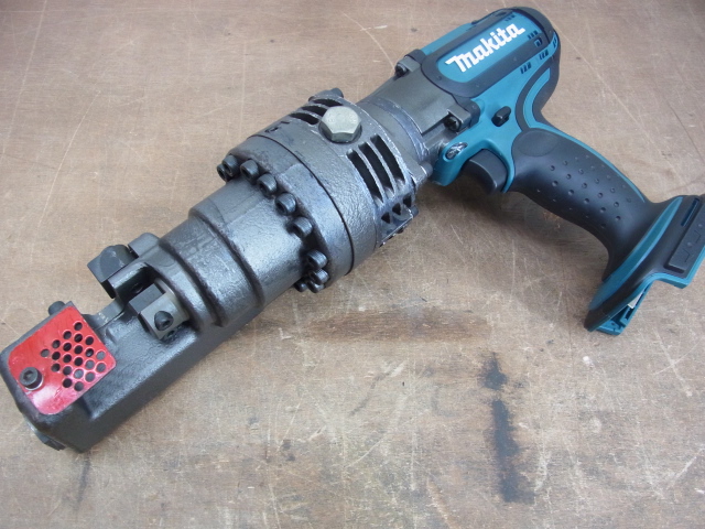 マキタ/makita コードレス鉄筋カッター SC162DZ】を買い取りました